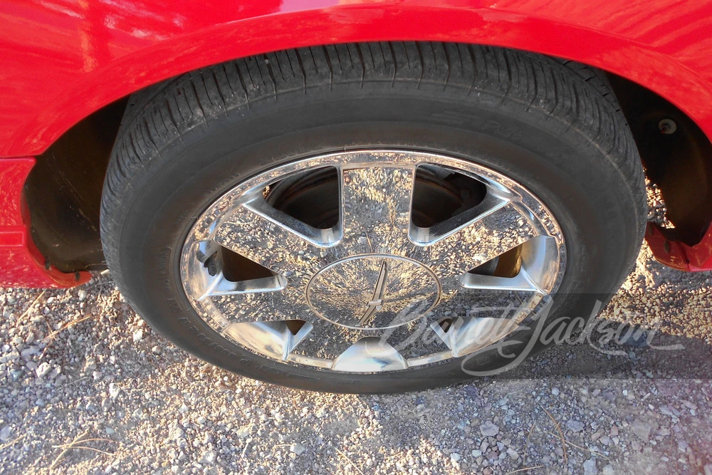 2002 Ford Thunderbird 11th Gen - Image 15 of 21