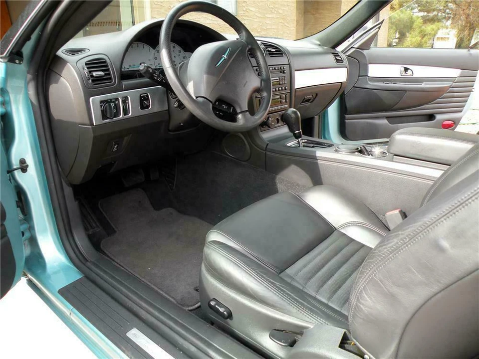 2002 Ford Thunderbird 11th Gen - Image 4 of 5