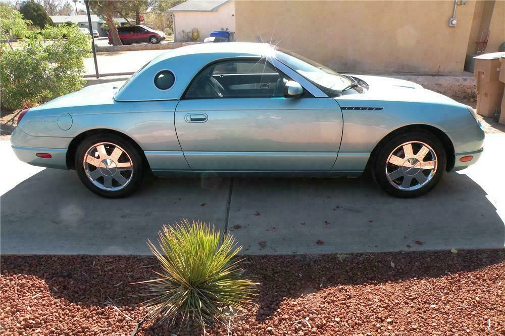 2002 Ford Thunderbird 11th Gen - Image 5 of 5