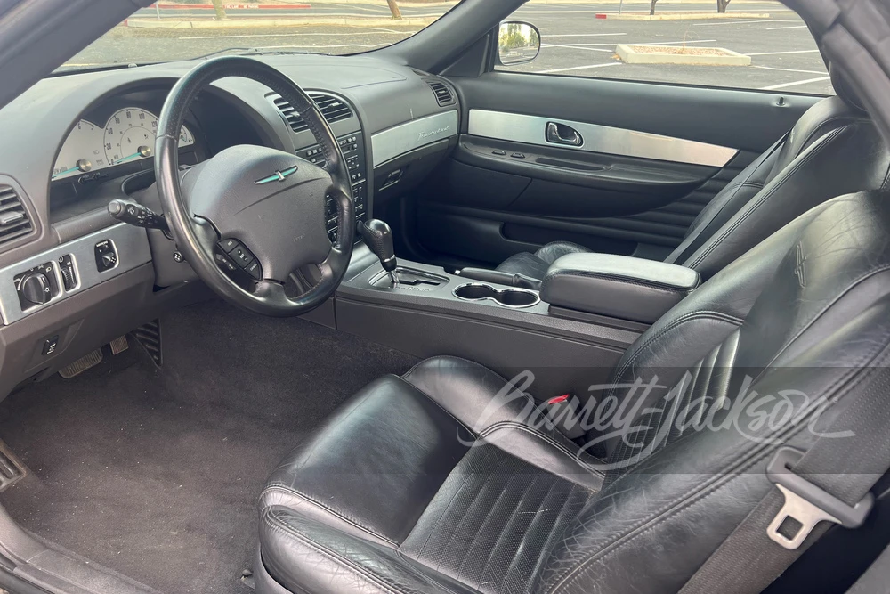 2002 Ford Thunderbird 11th Gen - Image 3 of 16