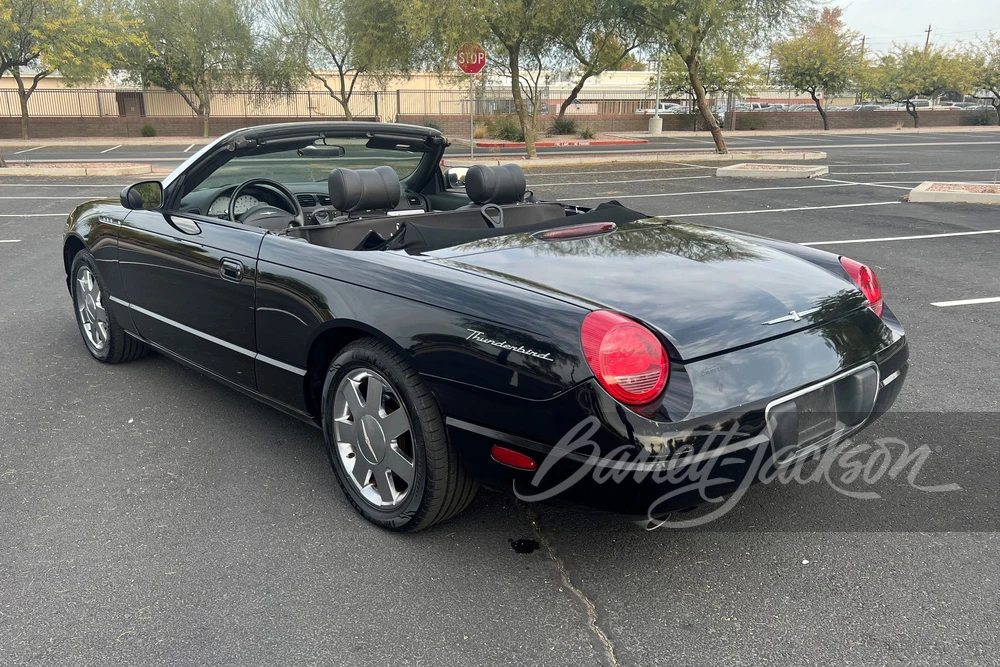 2002 Ford Thunderbird 11th Gen - Image 9 of 16