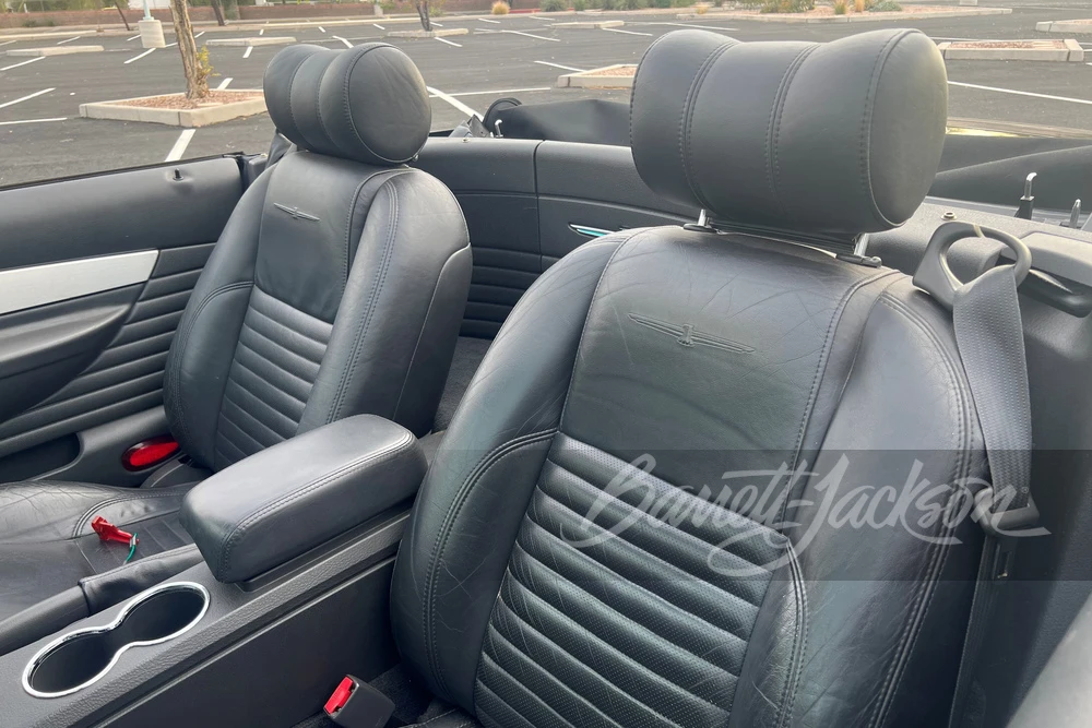 2002 Ford Thunderbird 11th Gen - Image 11 of 16