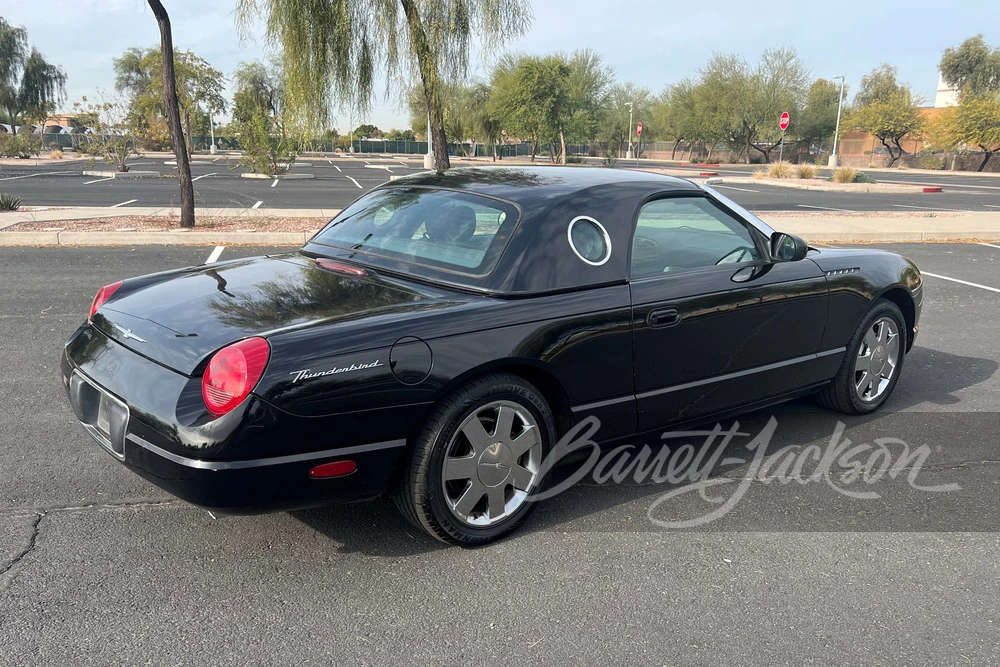 2002 Ford Thunderbird 11th Gen - Image 14 of 16