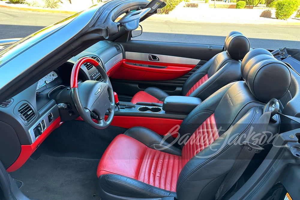 2002 Ford Thunderbird 11th Gen - Image 3 of 5