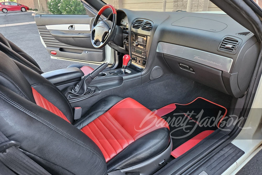 2002 Ford Thunderbird 11th Gen - Image 3 of 12
