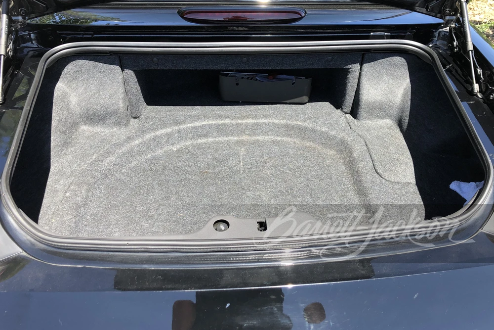 2002 Ford Thunderbird 11th Gen - Image 11 of 14