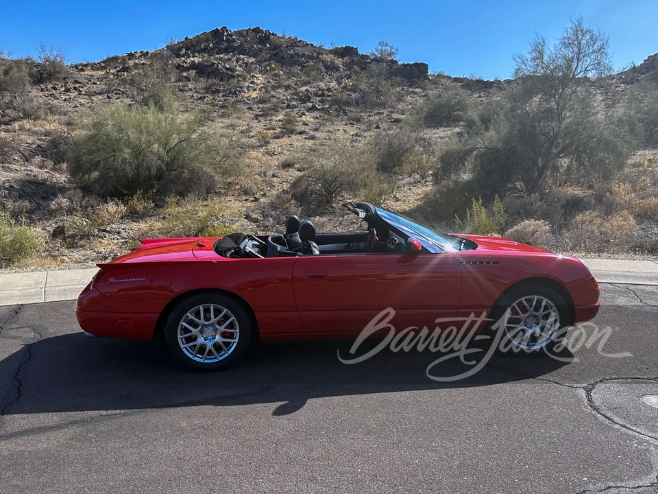 2002 Ford Thunderbird 11th Gen - Image 11 of 17