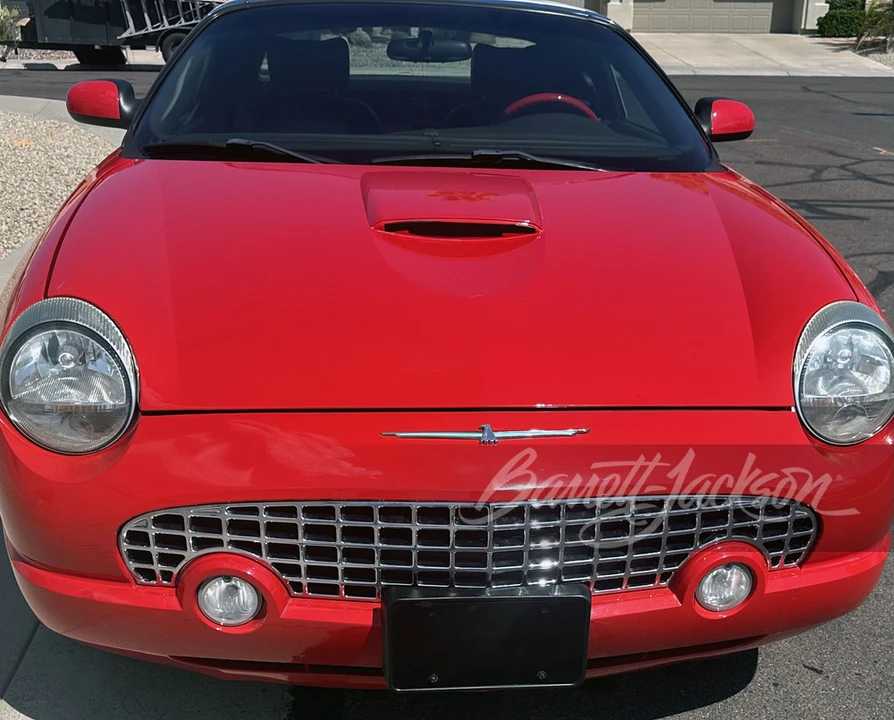 2002 Ford Thunderbird 11th Gen - Image 13 of 17