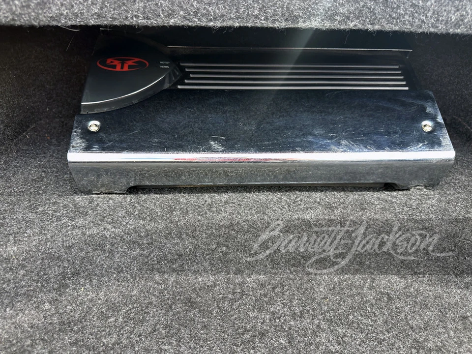 2002 Ford Thunderbird 11th Gen - Image 17 of 17