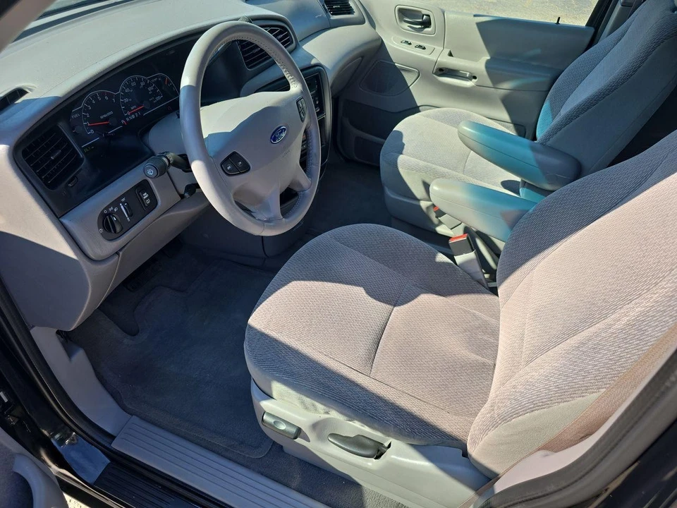 2002 Ford - Image 4 of 12