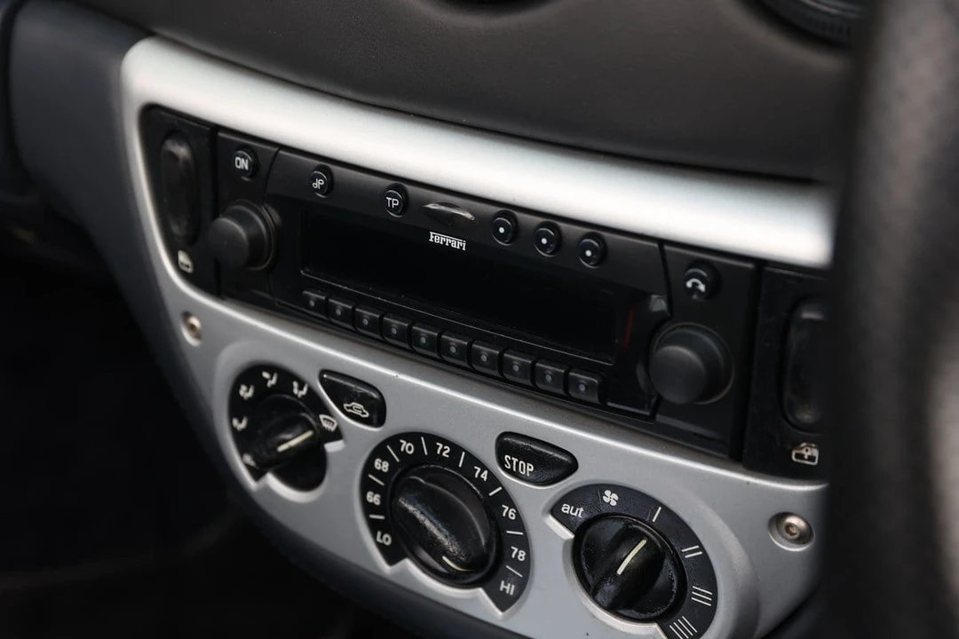 2002 Ferrari 360 Spider - Image 15 of 30