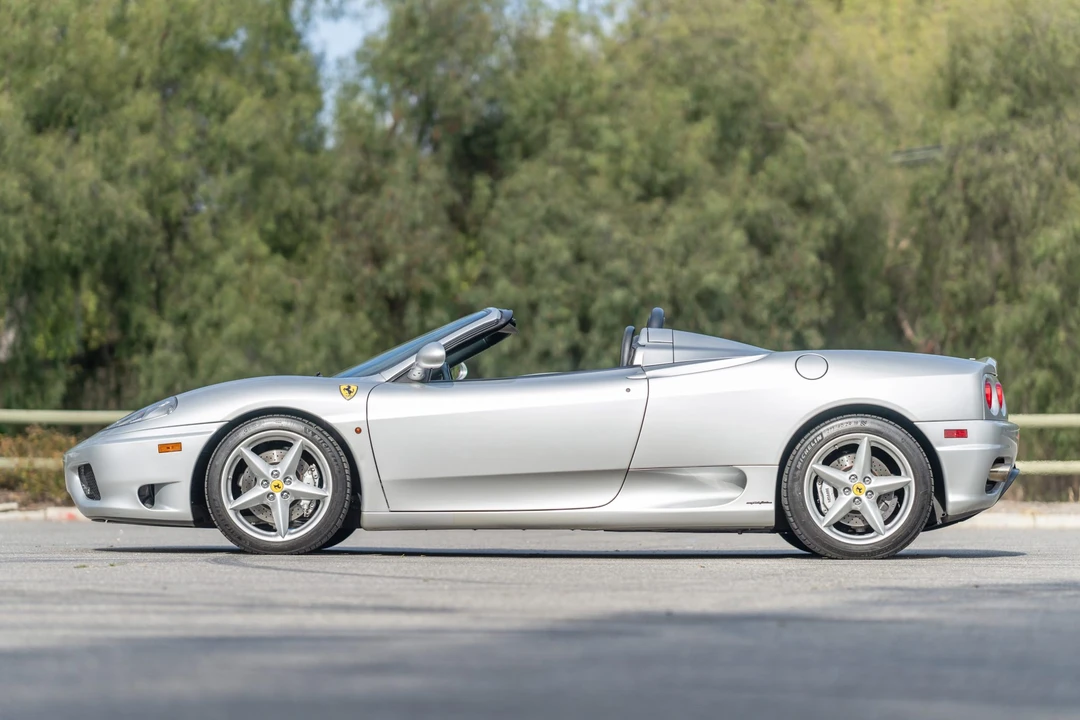 2002 Ferrari 360 Spider - Image 2 of 31