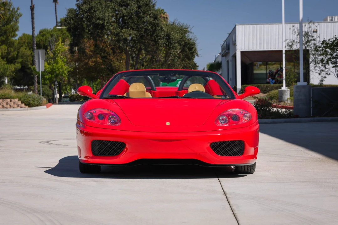 2002 Ferrari 360 Spider - Image 2 of 31
