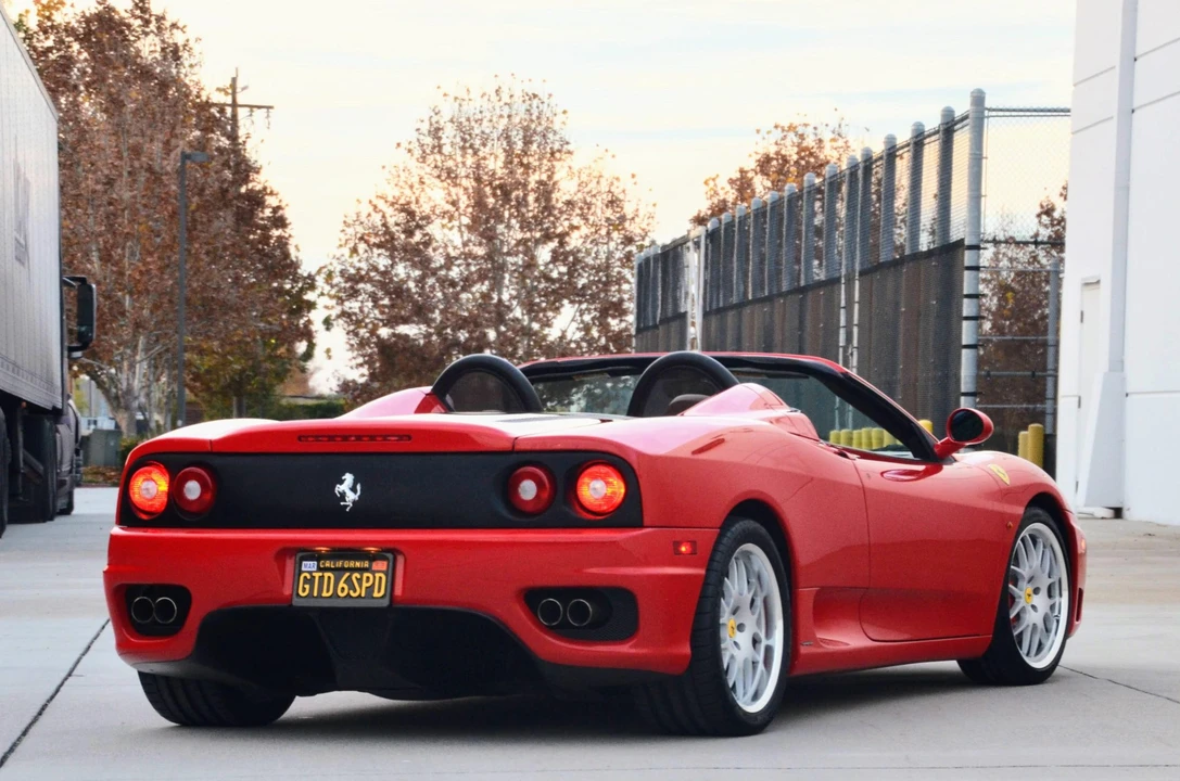 2002 Ferrari 360 Spider - Image 10 of 31
