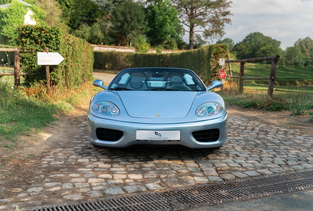 2002 Ferrari 360 Spider - Image 2 of 31