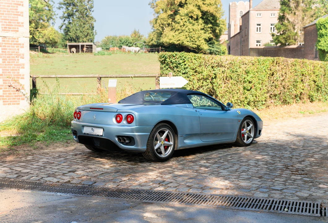 2002 Ferrari 360 Spider - Image 11 of 31