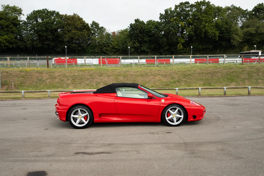 2002 Ferrari 360 Spider - Image 28 of 31