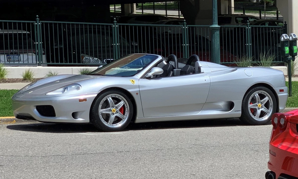 2002 Ferrari 360 Spider - Image 4 of 31