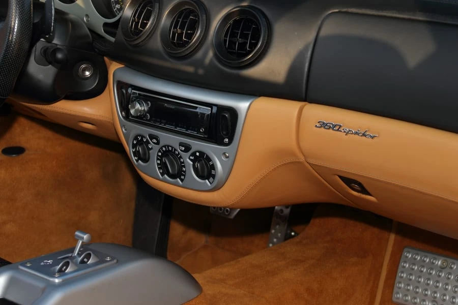 2002 Ferrari 360 Spider - Image 28 of 31
