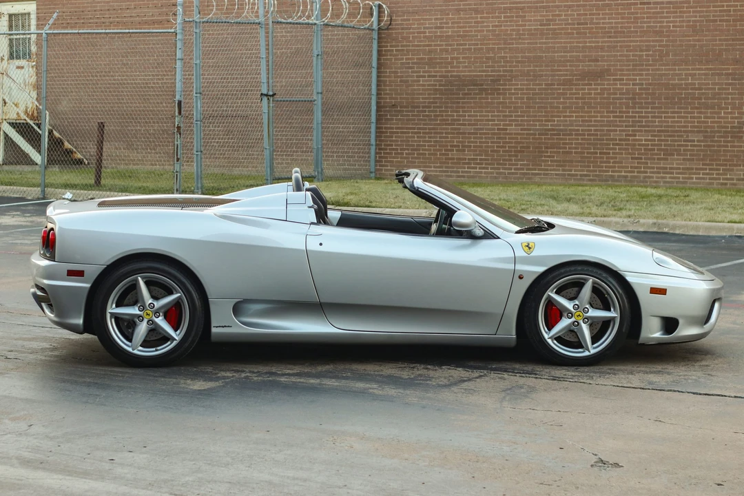 2002 Ferrari 360 Spider - Image 10 of 31