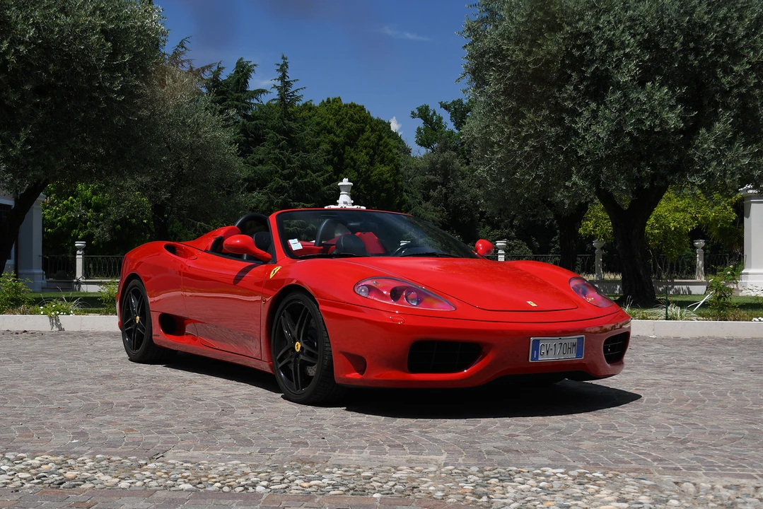 2002 Ferrari 360 Spider - Image 3 of 31