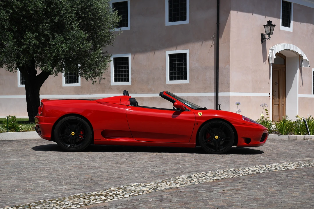 2002 Ferrari 360 Spider - Image 4 of 31