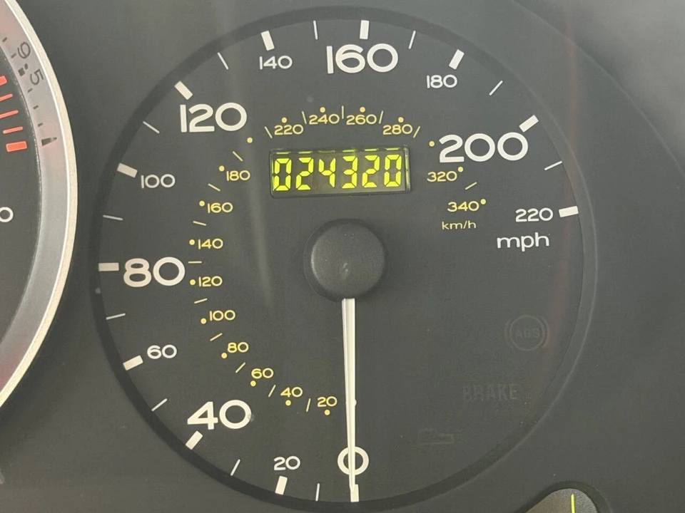 2002 Ferrari - Image 22 of 31