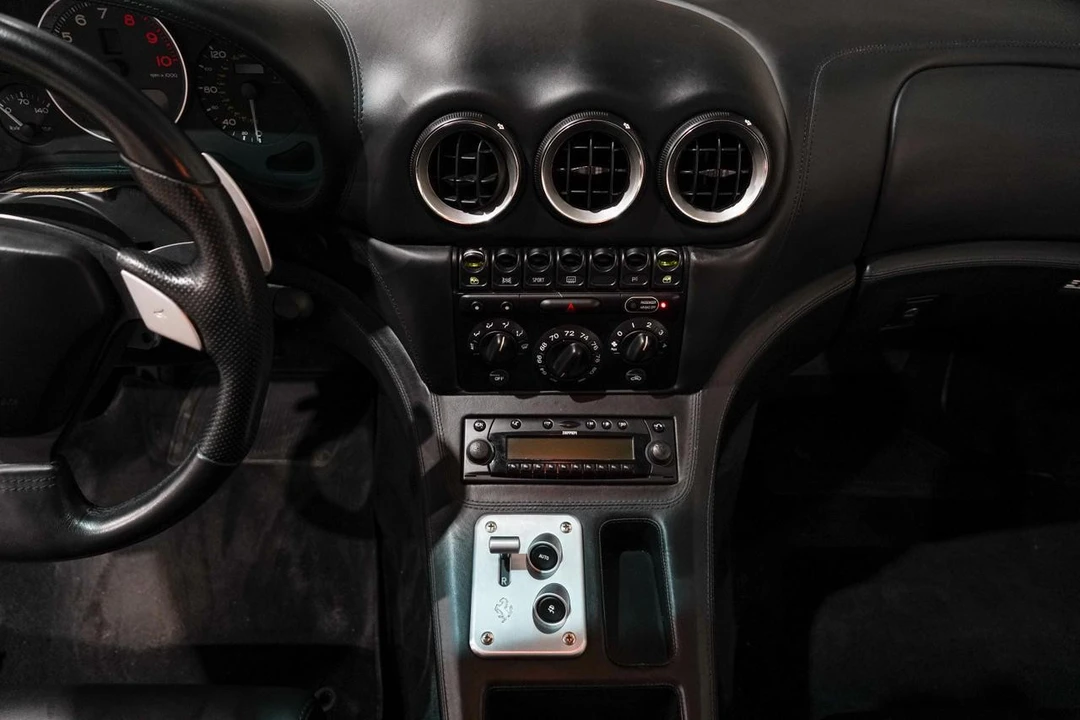 2002 Ferrari 550 Maranello - Image 12 of 21