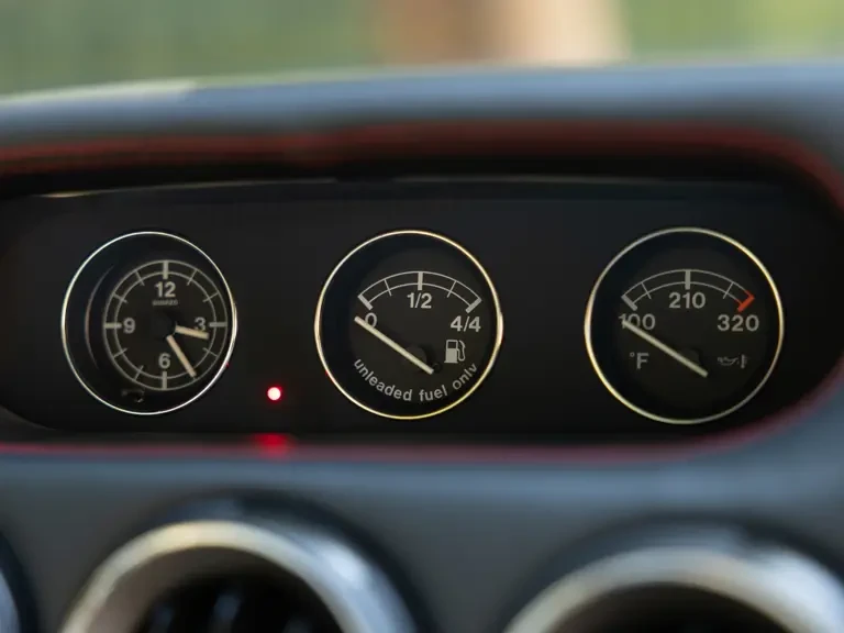2002 Ferrari 550 Maranello - Image 18 of 31