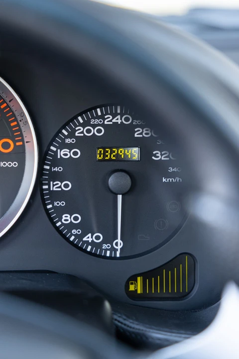 2002 Ferrari 575M Maranello - Image 2 of 31