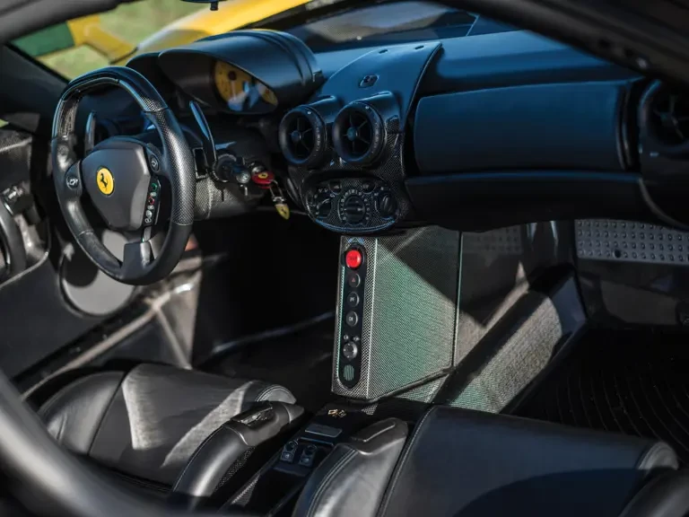 2002 Ferrari Enzo - Image 5 of 29