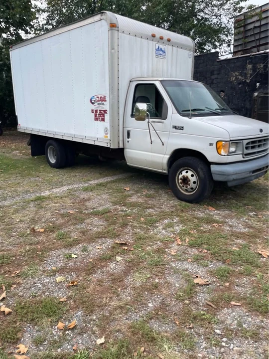2002 Ford Super Duty 1st Gen - Image 2 of 5