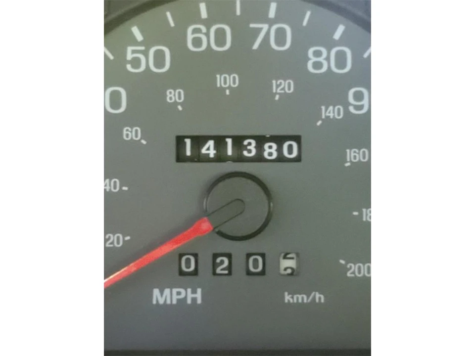 2002 Ford Crown Victoria - Image 5 of 14