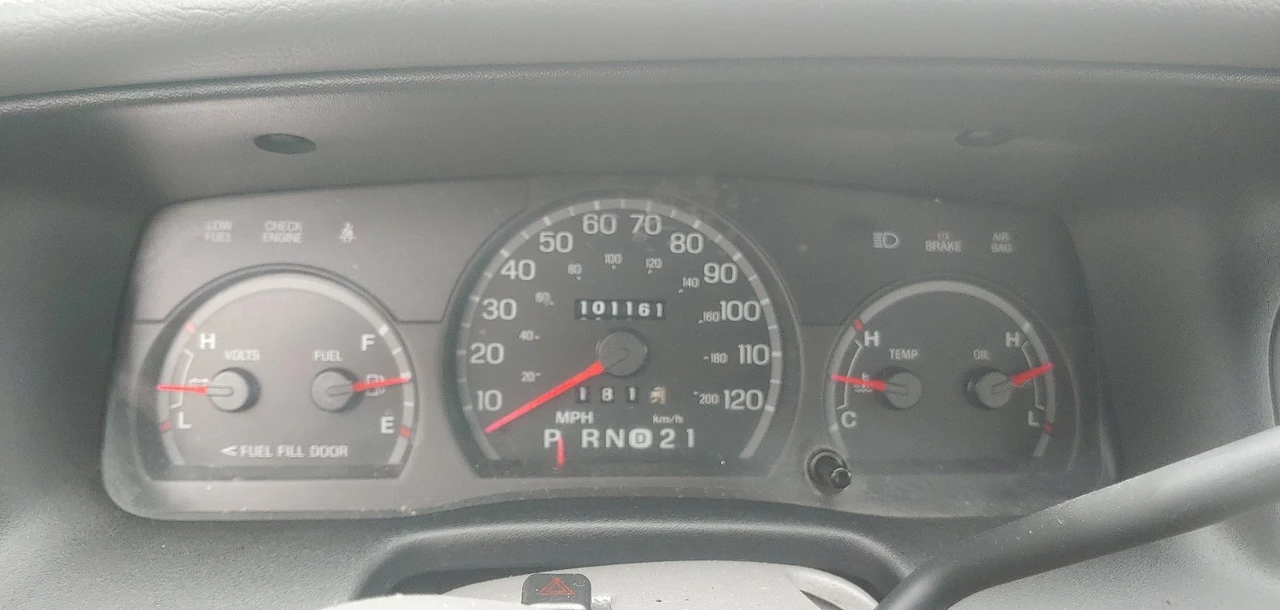 2002 Ford Crown Victoria - Image 16 of 20