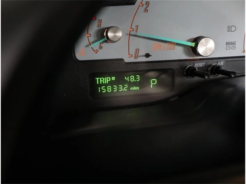 2002 Ford Standard & Deluxe & Super Deluxe - Image 31 of 31