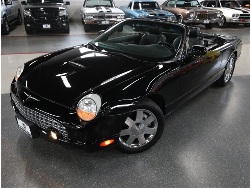 2002 Ford Standard & Deluxe & Super Deluxe - Image 2 of 31