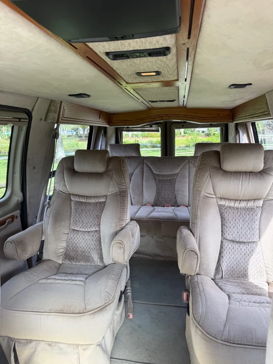2002 Ford Econoline Van - Image 15 of 19