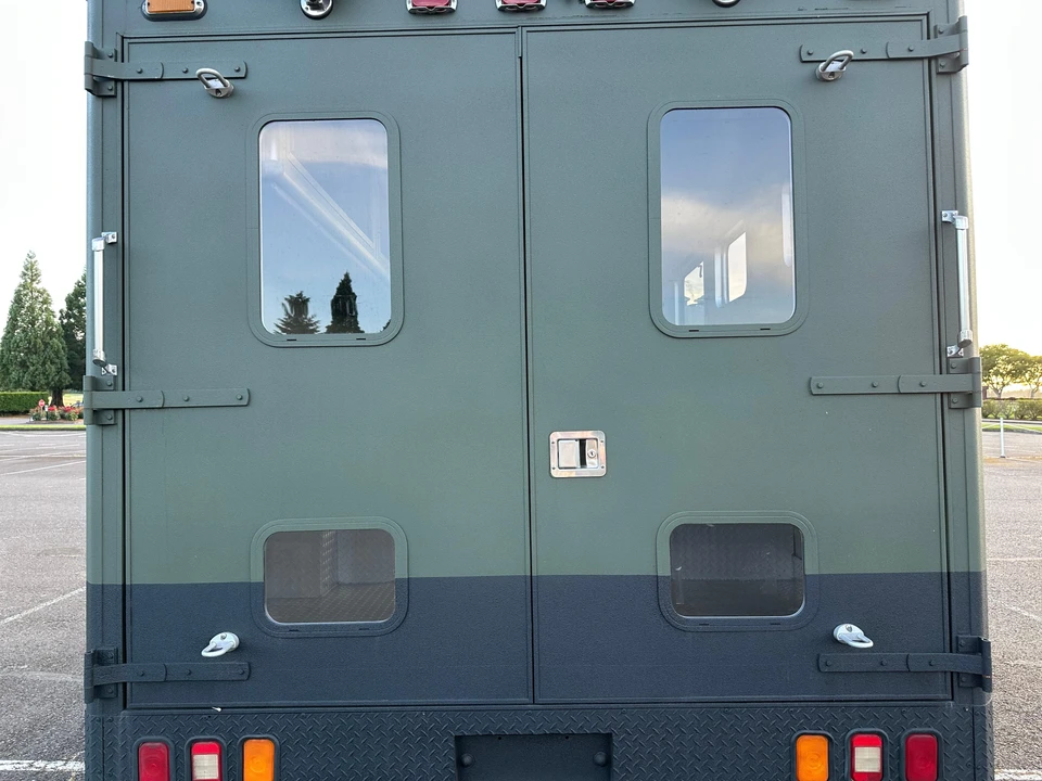 2002 Ford Econoline Van - Image 20 of 31