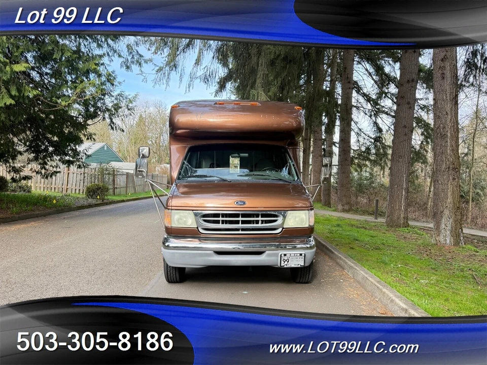 2002 Ford Econoline Van - Image 3 of 21