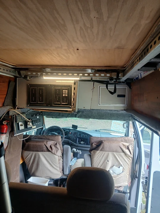 2002 Ford Econoline Van - Image 13 of 20