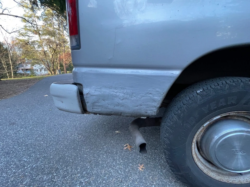 2002 Ford Econoline Van - Image 11 of 21