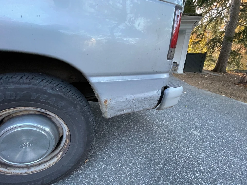 2002 Ford Econoline Van - Image 10 of 21