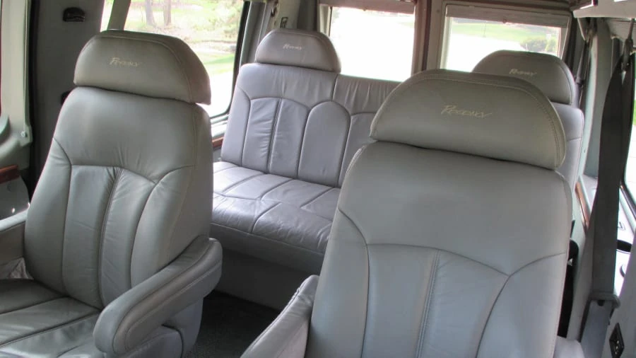 2002 Ford Econoline Van - Image 12 of 23