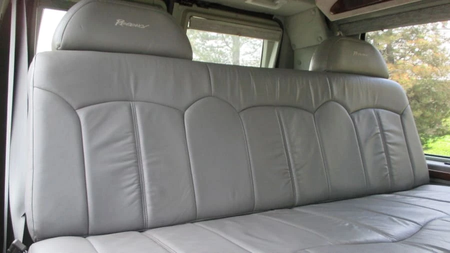 2002 Ford Econoline Van - Image 14 of 23