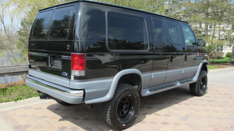 2002 Ford Econoline Van - Image 21 of 23