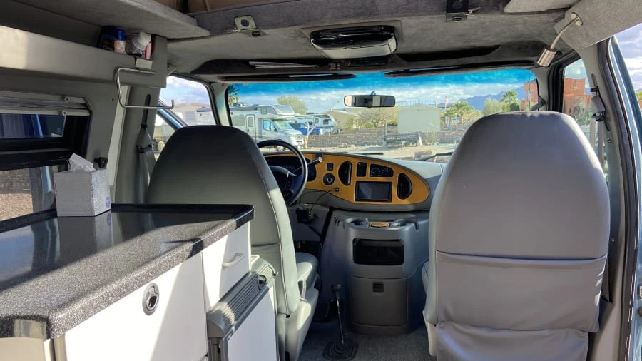2002 Ford Econoline Van - Image 4 of 8