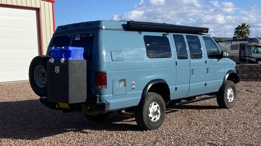 2002 Ford Econoline Van - Image 8 of 8