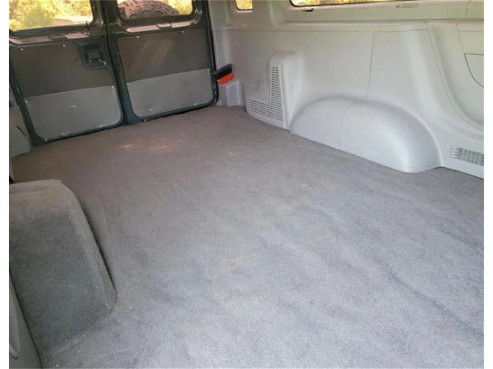 2002 Ford Econoline Van - Image 15 of 24