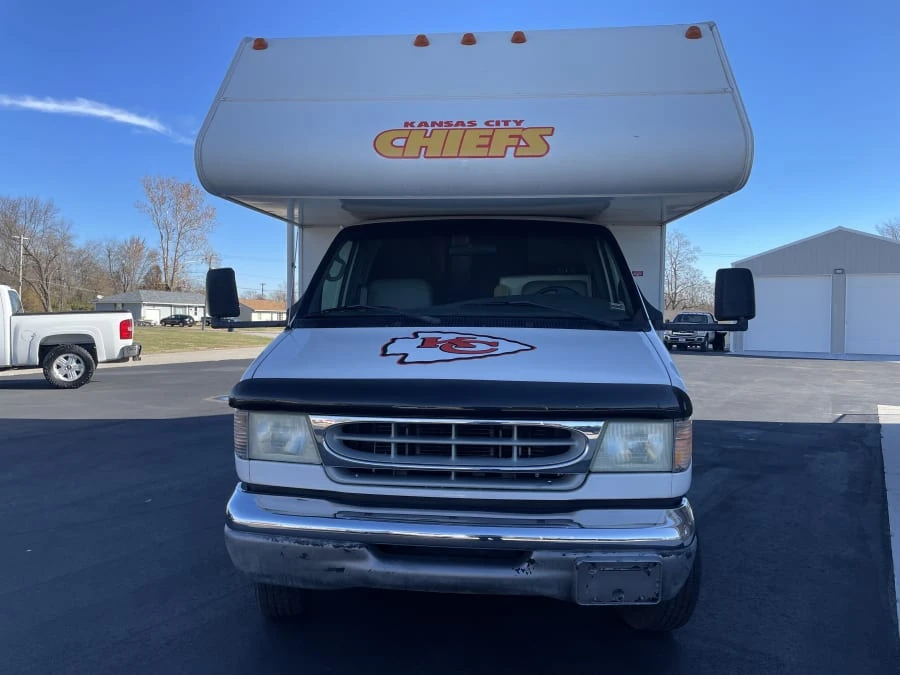 2002 Ford Econoline Van - Image 3 of 8