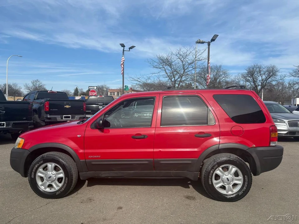 2002 Ford Escape - Image 8 of 12